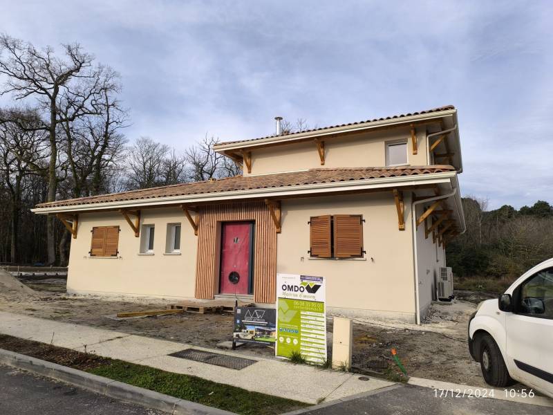 Mesure de l'étanchéité à l'air à Gradignan 